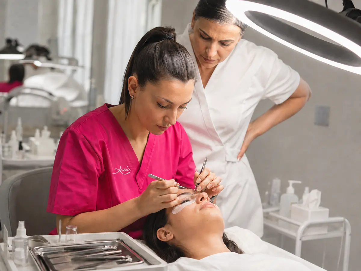 Corsista durante un Master Beauty di alta specializzazione